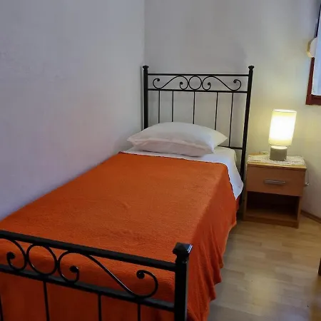 Dimora Di Nadia Apartman *